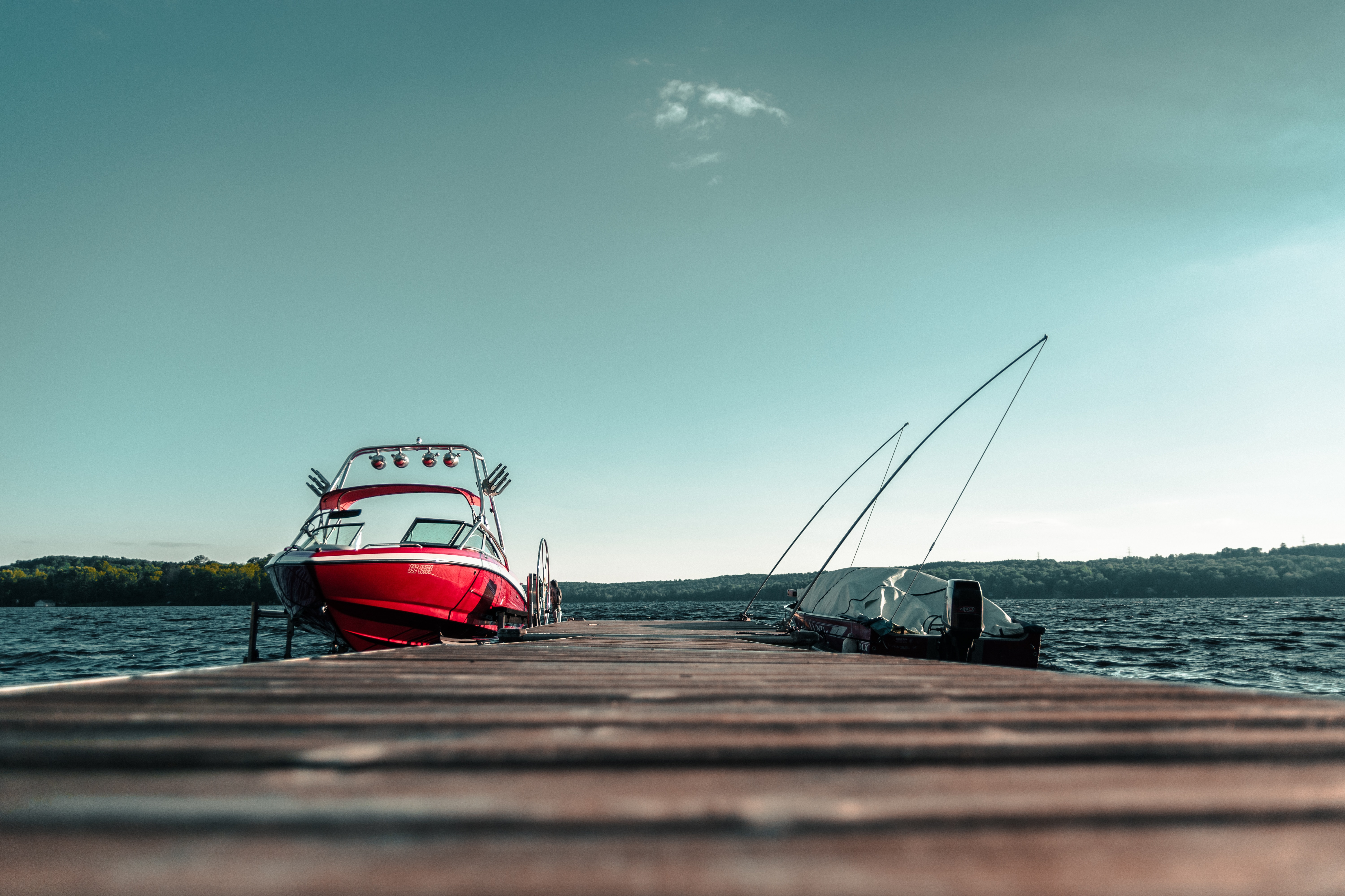 How to fix a deep scratch on a boat